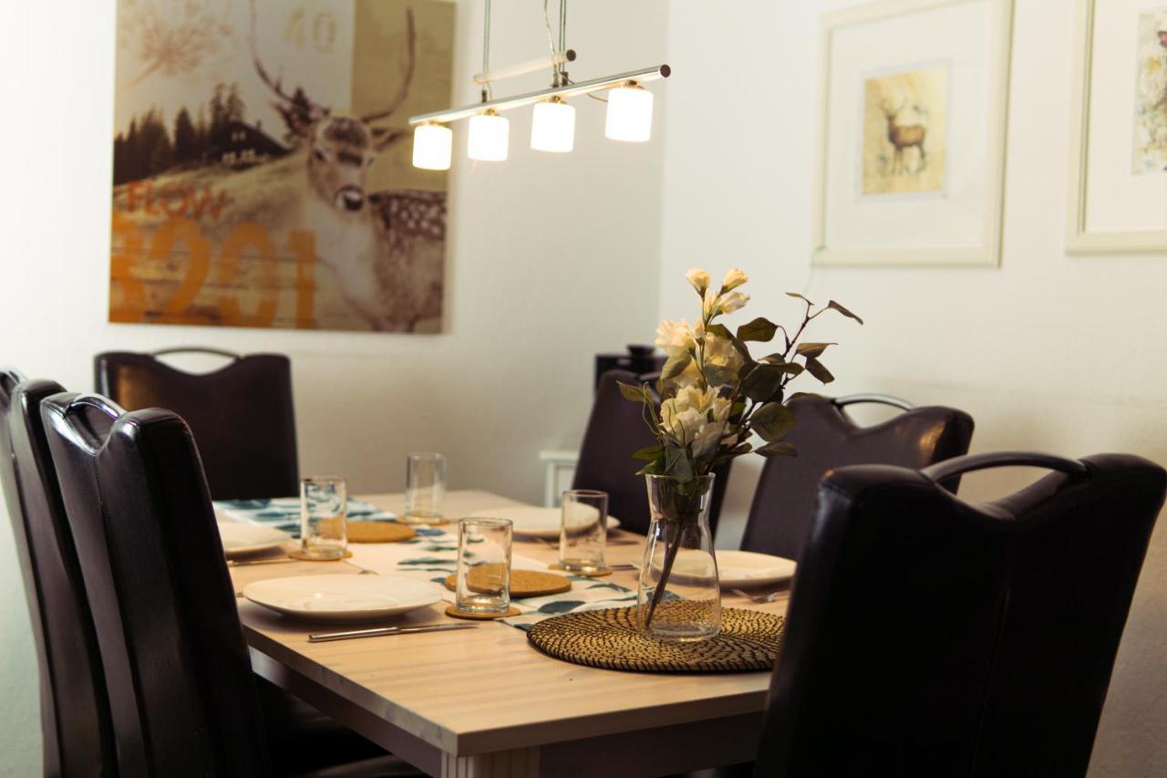 Apartment Hirsch: Wohnung Fuer Die Ganze Familie Mit Disney+ برونلاغ المظهر الخارجي الصورة